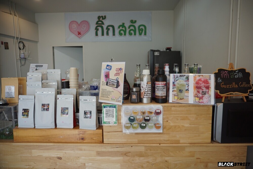รูปภายในร้าน Gig Salad & Godzilla Coffee 2