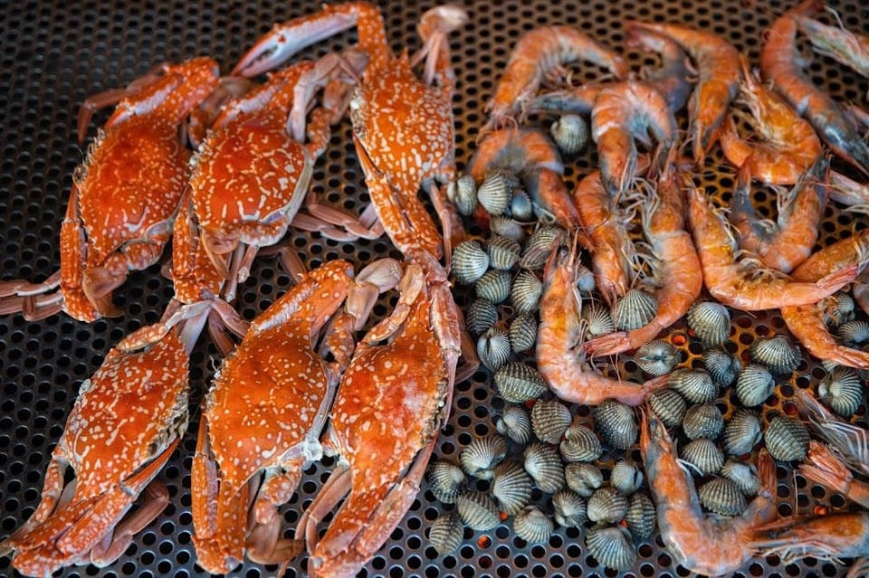 ของทะเลจัดเต็ม Baan On Sea