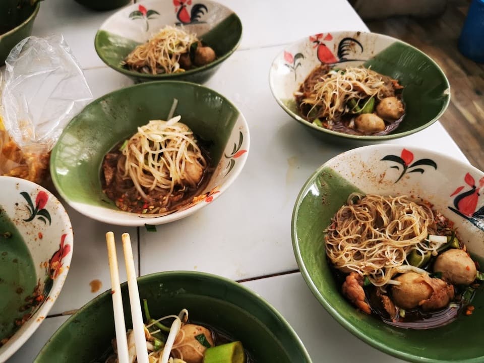 เมนูก๋วยเตี๋ยวร้านก๋วยเตี๋ยวเรือป้าเล็ก เจ้าเก่า อยุธยา 2