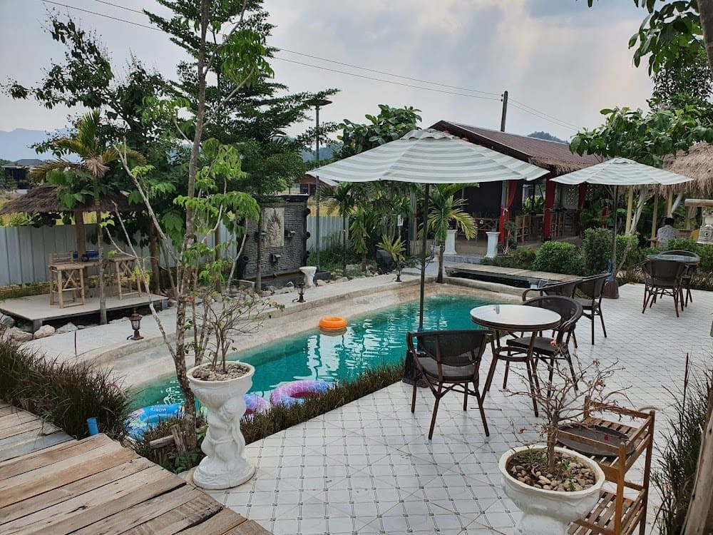 สระว่ายน้ำเล็ก ๆ ของ ภูผาม่านฮิลล์