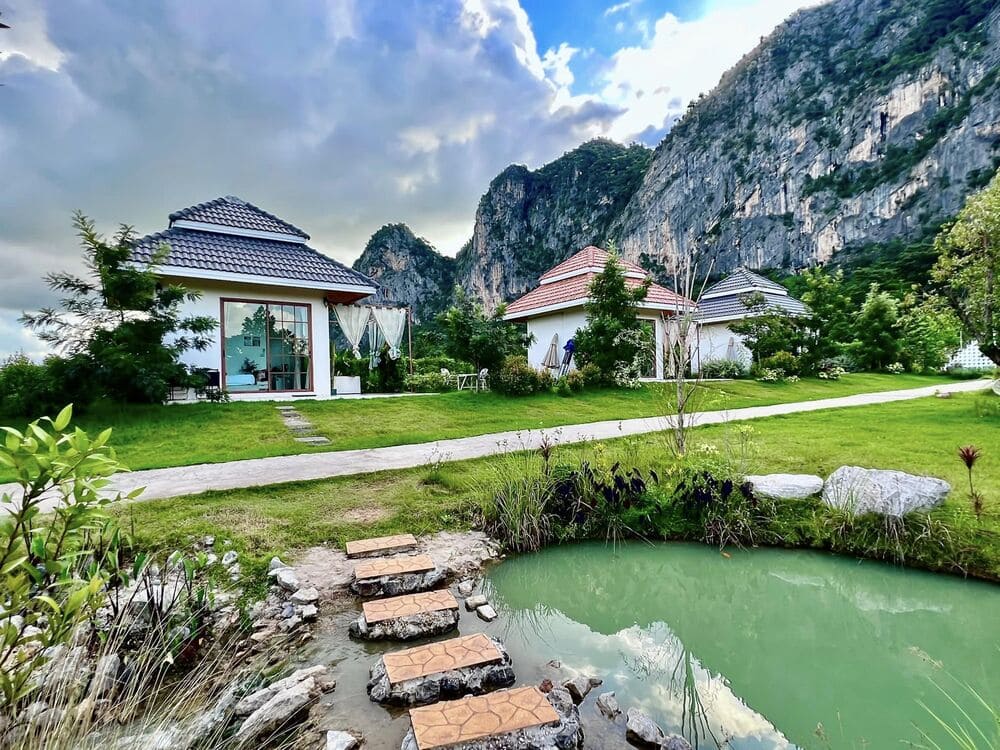 ที่พัก ภูผาม่าน ริเวอร์ฮิลล์ ที่ใกล้กับหุบเขา