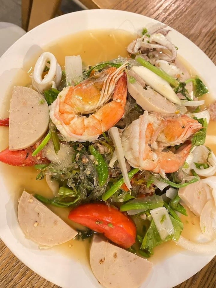 เมนูอาหารตัวอย่างของโรงแรมเดอะ เรสซิเดนซ์ เทพกาญจนา 2
