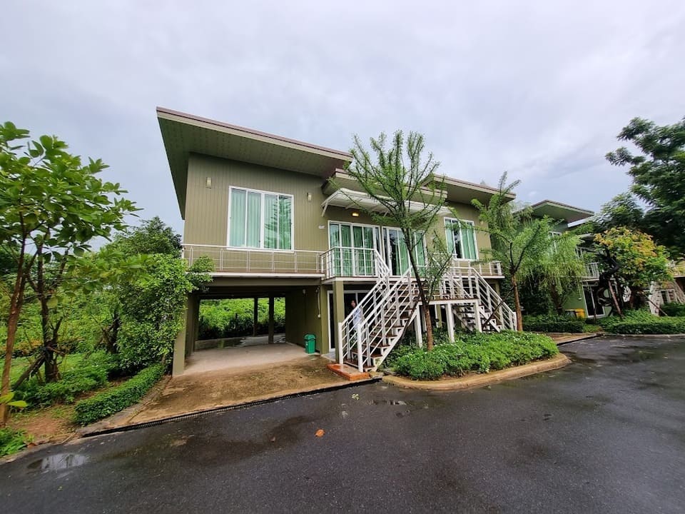 บ้านแฝด The Chamuang Forest