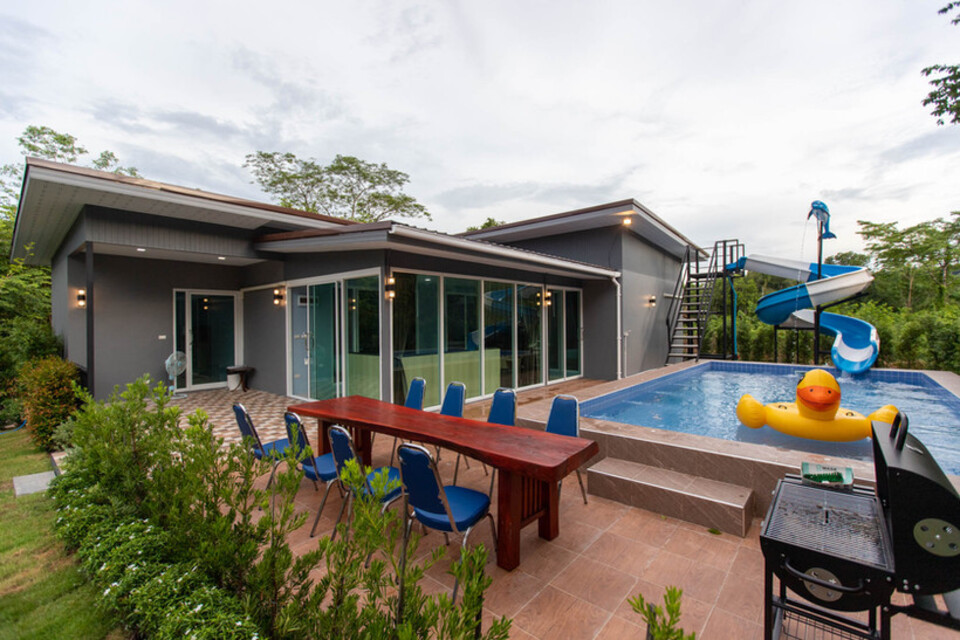 บ้านแบบพูลวิลล่า The Chamuang Forest