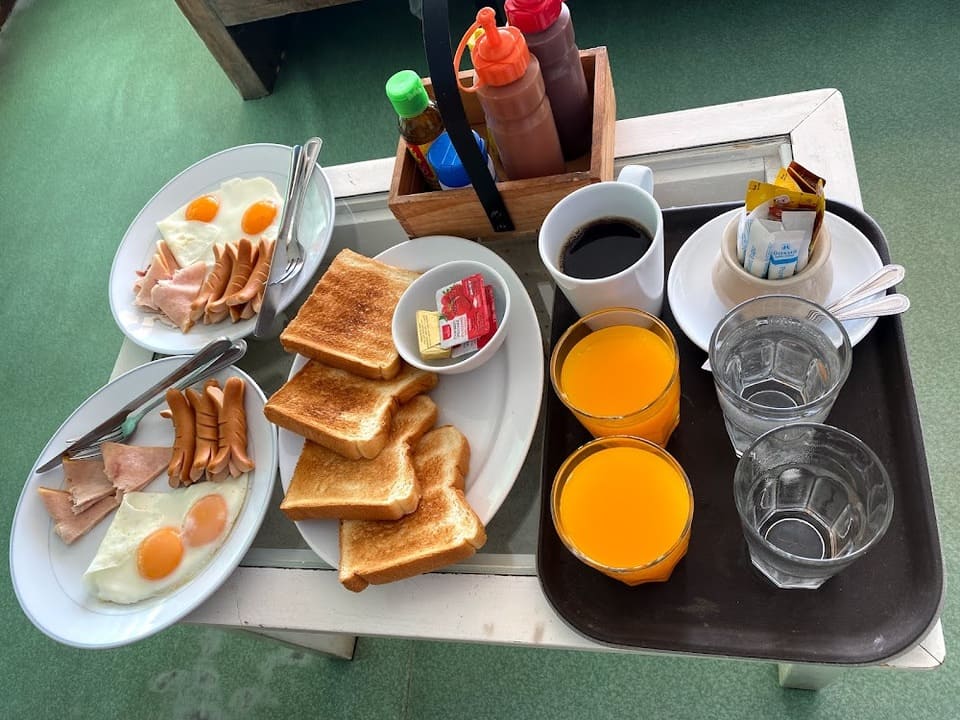 อาหารเช้า Lareena Resort Koh Larn Pattaya