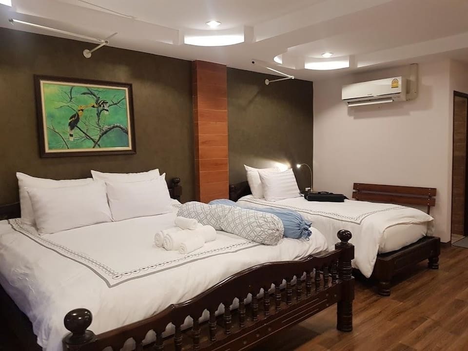 บรรยากาศห้องพักน้ำตกสาริการีโซเทล