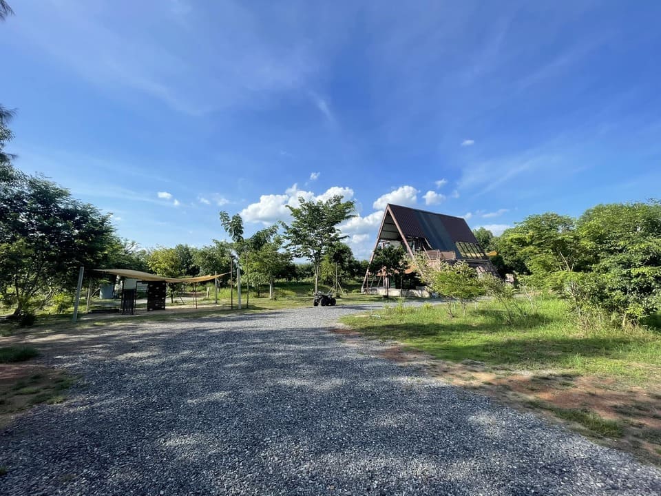 บรรยากาศตอนเช้าที่ OOST kampville