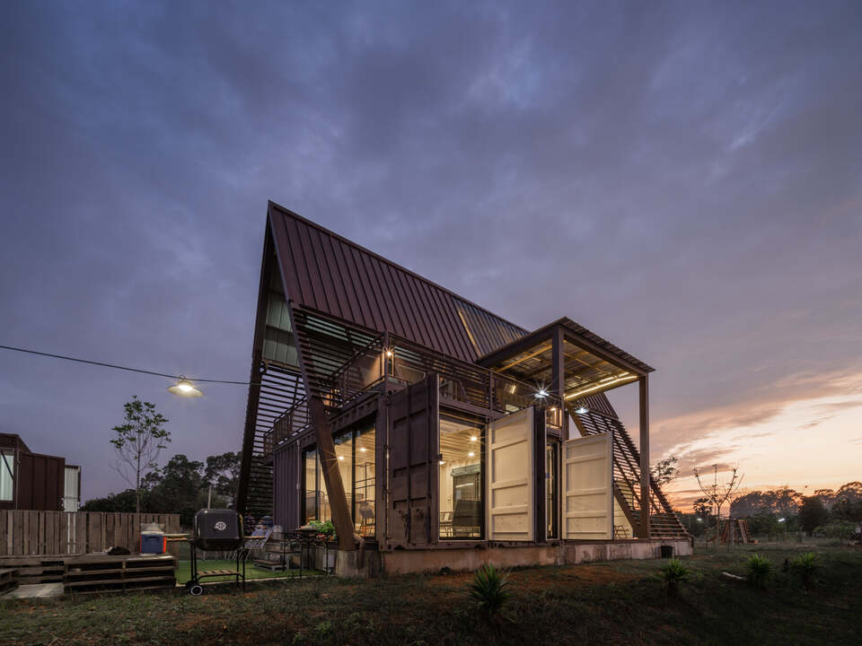 บรรยากาศช่วงหัวค่ำ สำหรับ BBQ party