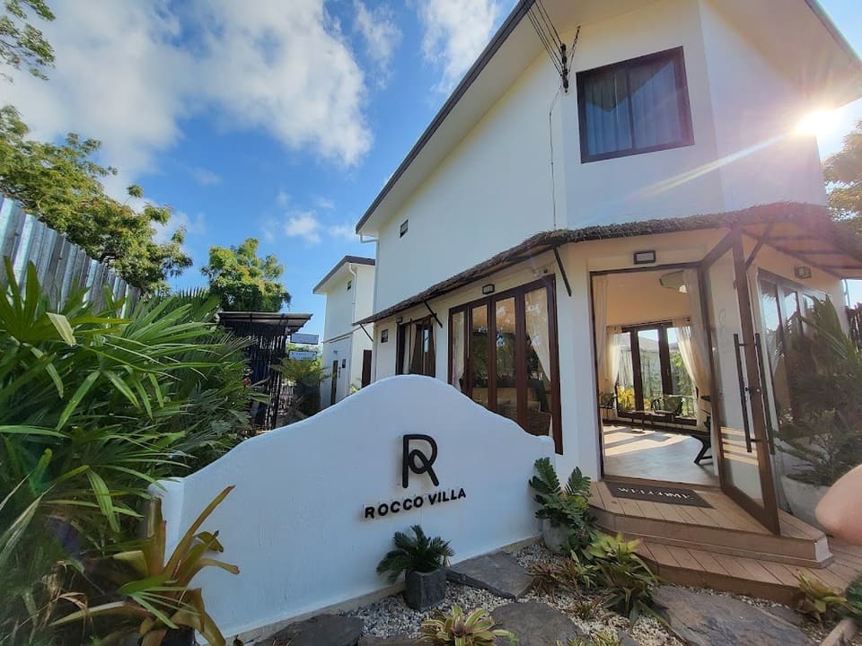 Rocco Villa เกาะล้าน 