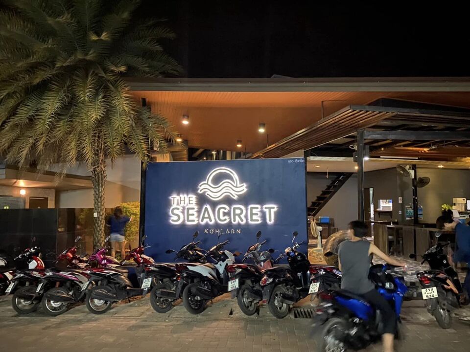 เดอะ ซีเคร็ท เกาะล้าน (The Seacret Kohlarn)