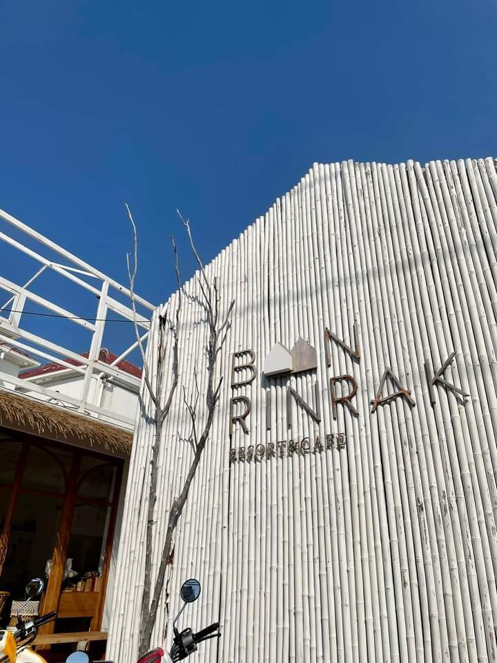 มีมุมถ่ายรูปสวยๆ บ้านรินรักษ์​ เกาะล้าน