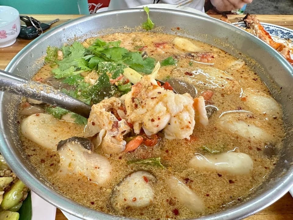 ต้มยำปลาม้า ร้านอาหารโอโภชนา