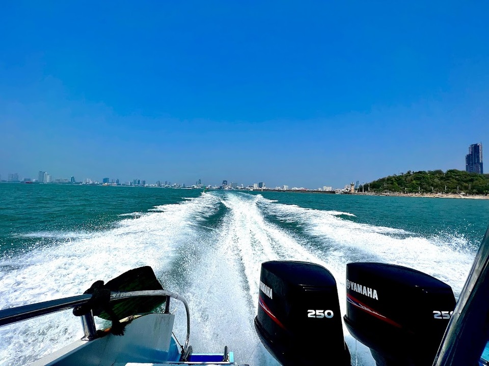 ใครรีบก็จัดสปีดโบ๊ท เช็ครอบเรือเกาะล้าน 2567