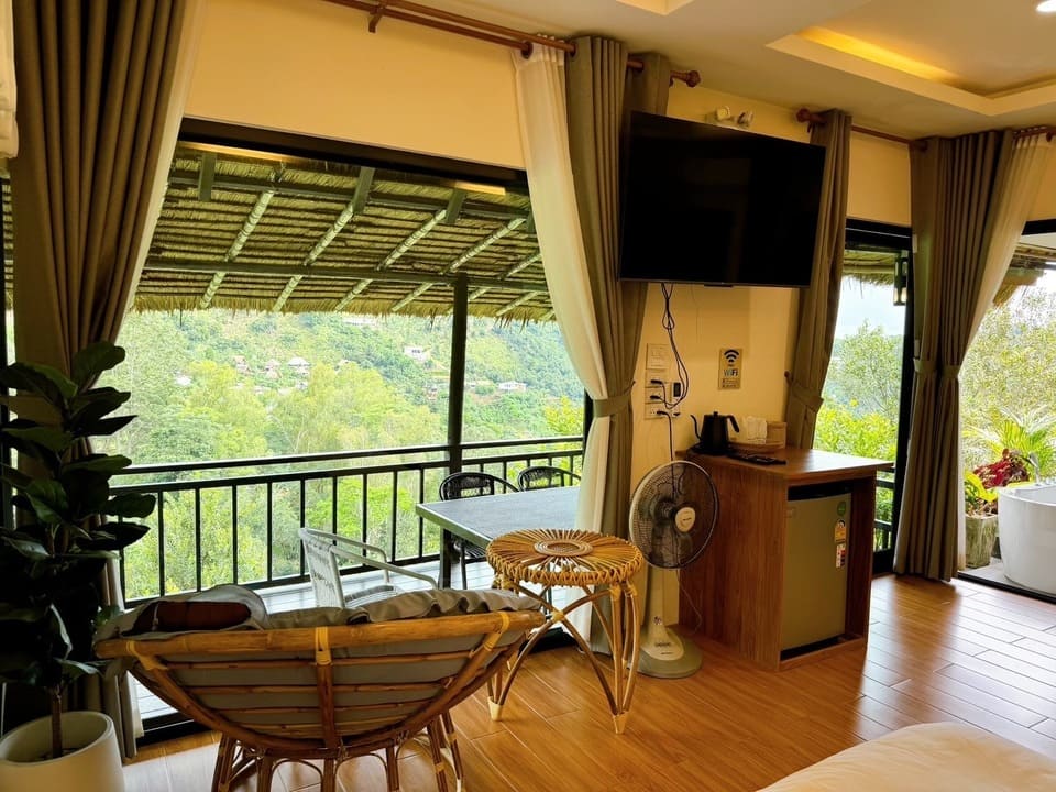 เฟอร์นิเจอร์ครบครัน บ้านสวนภูวิน